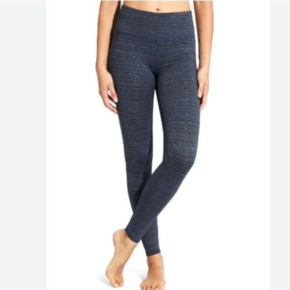 ATHLETA High Rise Jacquard Chaturanga Tight Legging Navy Size Medium - Picture 1 of 9